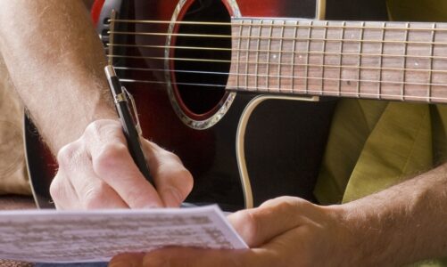 8 consejos para aprender música y sus beneficios